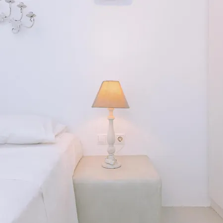 Mykonos White Villa, 5 Bedroom With Private Pool And Breakfast