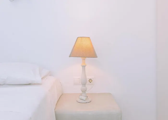 Mykonos White Villa, 5 Bedroom With Private Pool And Breakfast